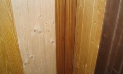 232.10 FRISO DE MADERA